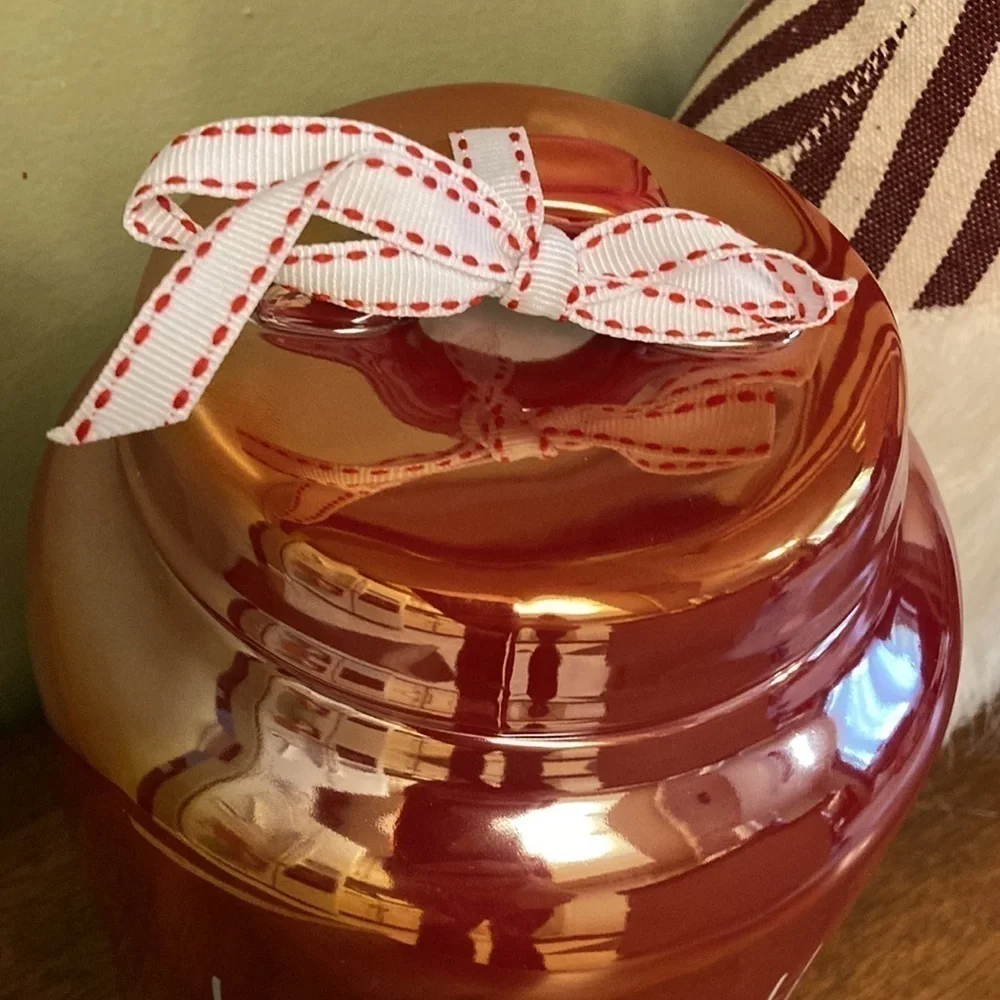 NEW RAE DUNN RED IRIDESCENT HO HO HO LARGE CHUBBY CHRISTMAS CANISTER